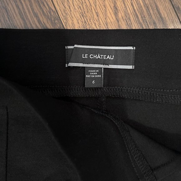 Le Chateau Women's Black Stretch Pants - Picture 3 of 10